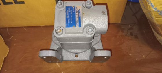 Tokimec SQP01-4-1D2-16 SQP Vane Pump