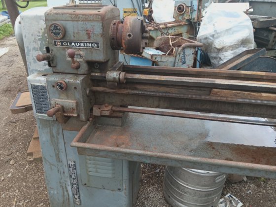 Clausing Colchester 13" Lathe Engine