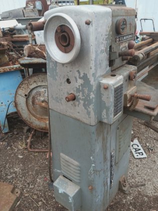 Clausing Colchester 13" Lathe Engine