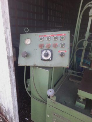 Superior Vertical Honing machine Model