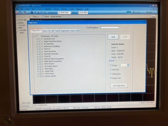 Tektronix RSA6114A, Real-Time spectrum analyzer,