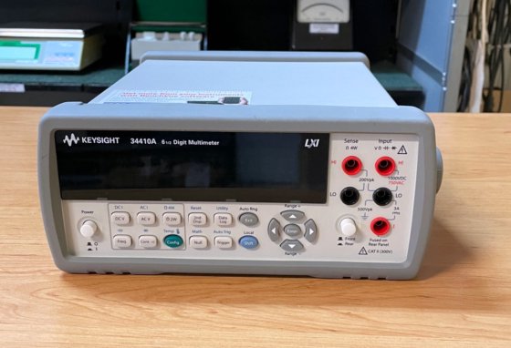 Agilent 34410A, table multimeter