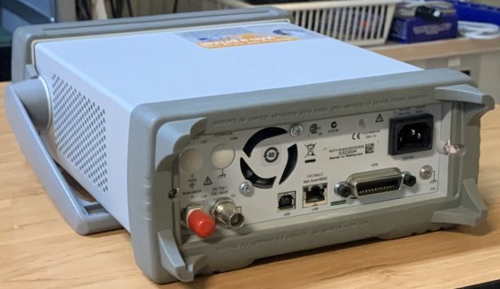 Agilent 33220A, function generator /