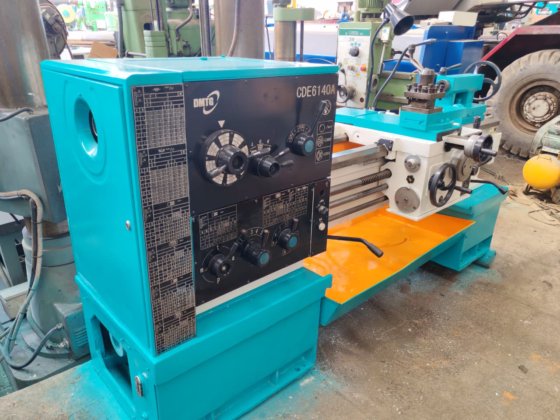 PARALLEL LATHE