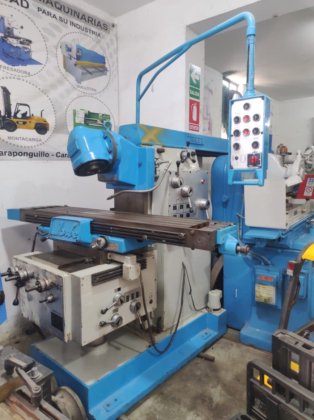 UNIVERSAL MILLING MACHINE