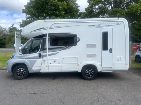 2021 Auto-Trail Tracker EKS