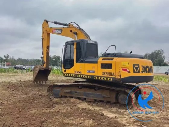 XCMG XE215DA