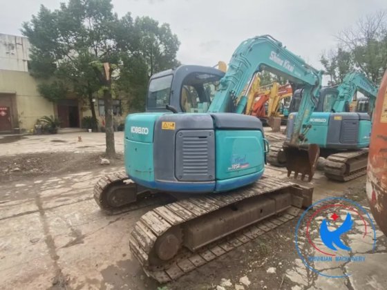 Kobelco SK70SR