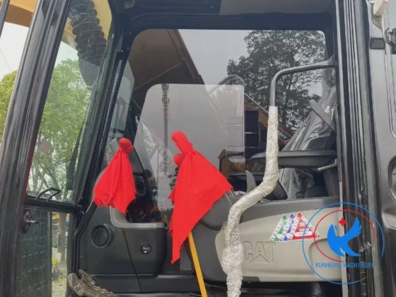 Caterpillar CAT313D2GC