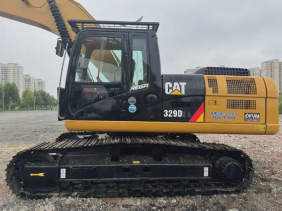 2022 Caterpillar CAT329D2L