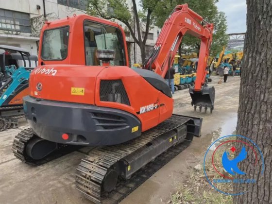 Kubota KX185