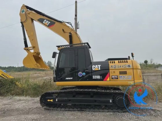Caterpillar CAT320D2