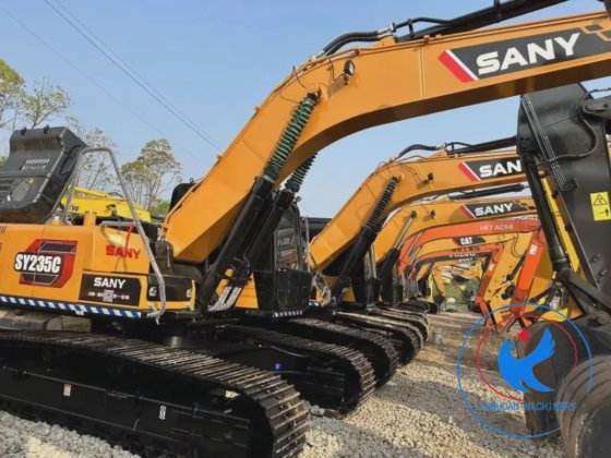 Sany SY235C