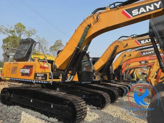 Sany SY235C