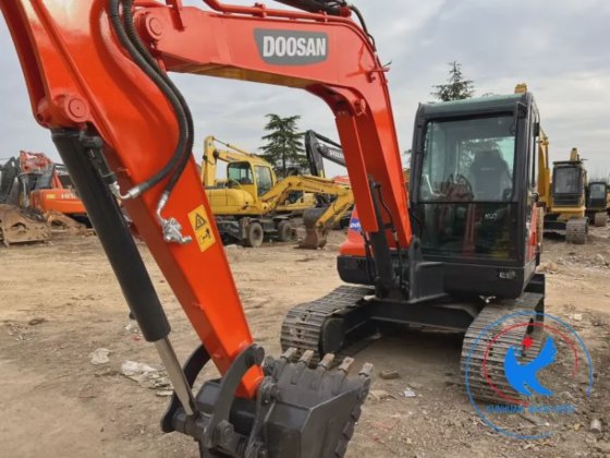 Doosan DX60