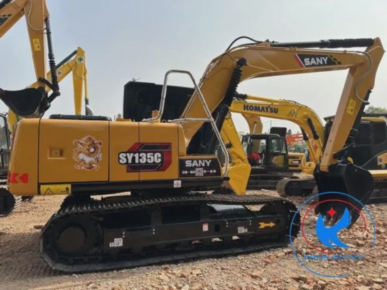 Sany SY135C