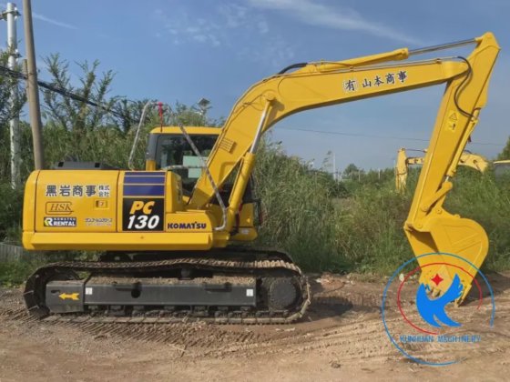Komatsu PC130-7