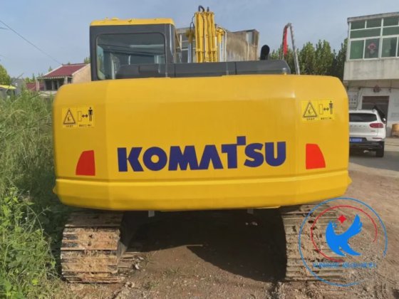 Komatsu PC130-7