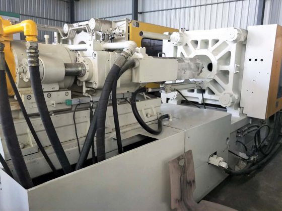 2002 日本川口 360t（伺服）注塑机