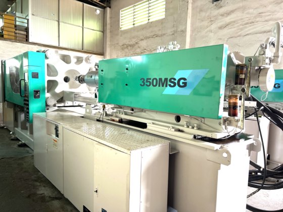 2013 日本三菱 350t (350MSG) プラスチック射出成形機
