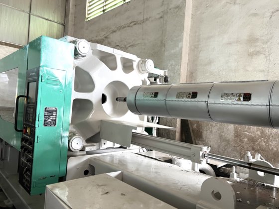 2013 日本三菱 350t (350MSG) プラスチック射出成形機