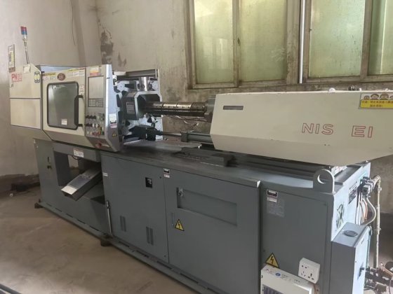 2014年日本日精60吨塑料注塑机