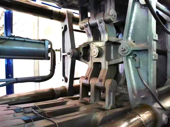 中国ハイチ1000トン(サーボ)プラスチック射出成形機