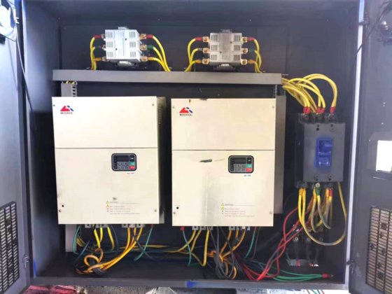 中国ハイチ1000トン(サーボ)プラスチック射出成形機