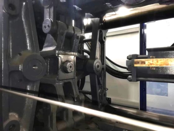 中国ハイチ530t（サーボ）プラスチック射出成形機