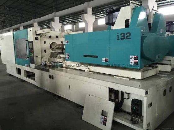 2007 日本新泻 450t(全电动)注塑机