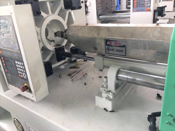 台湾晨星 Supermaster 90t (SM90) 注塑机