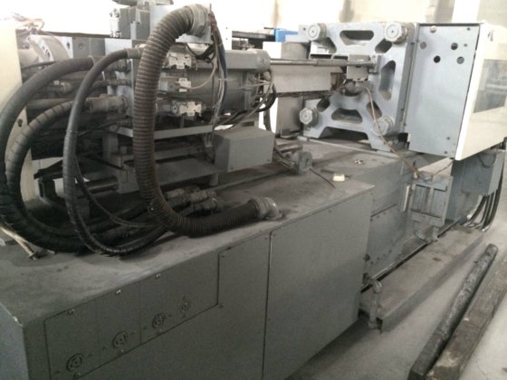 日本住友 125t 注塑机