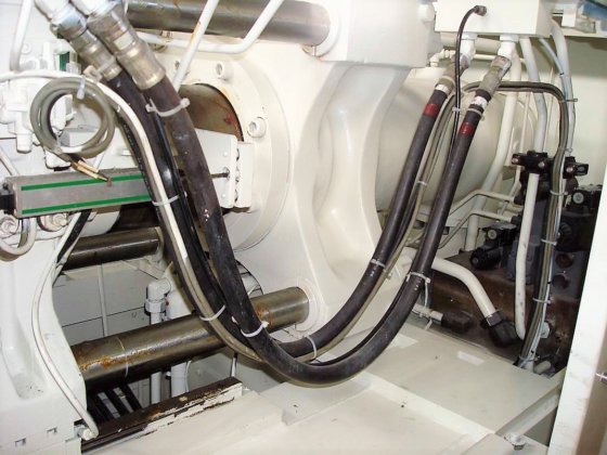 日本三菱 80t (80MSV) 塑料注射成型机