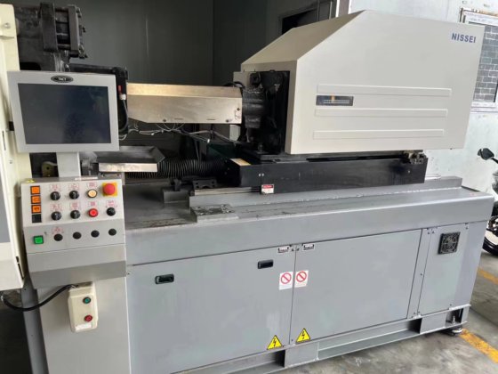 日本日精 110t（全电动）注塑机