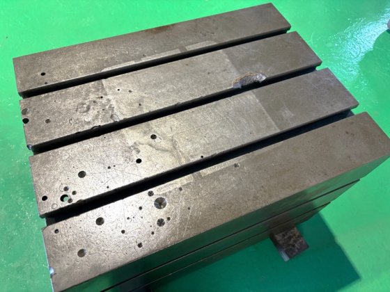 ラジアル用テーブル