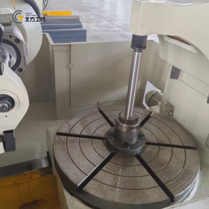 High-End CNC Gear Hobbing Machine