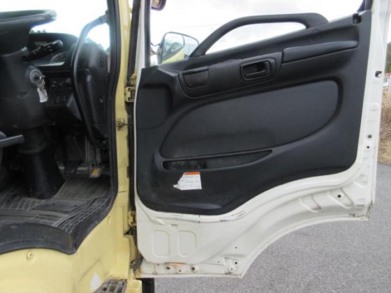 2012 Hino