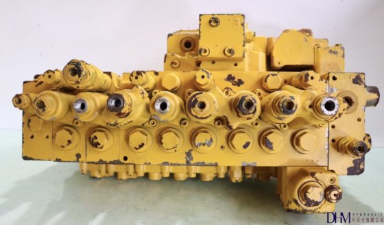 小松 適用怪手PC300-8