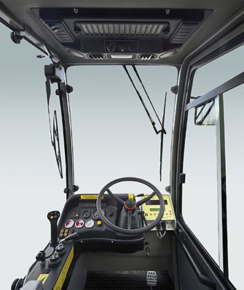 立式搅拌车 / 自走式 / 侧卸料