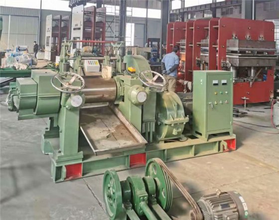 半自动废旧轮胎胶粉线