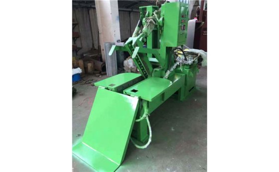 废旧轮胎切断机