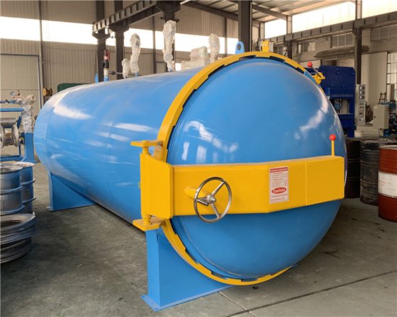 轮胎翻新硫化罐