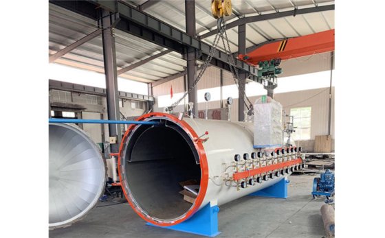 轮胎翻新硫化罐