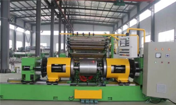 胶囊反包成型机