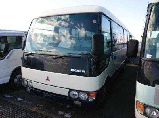 2004 Mitsubishi Rosa