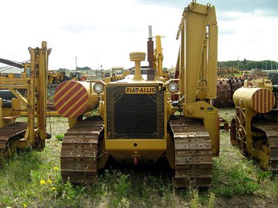 FIATALLIS SB10B in Alberta, Canada