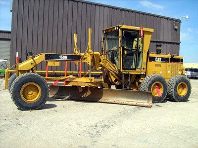 2002 CATERPILLAR 160HVHP in Alberta,