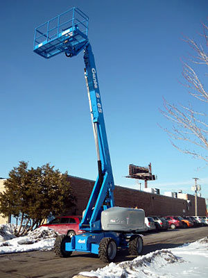 2004 GENIE S65 in United