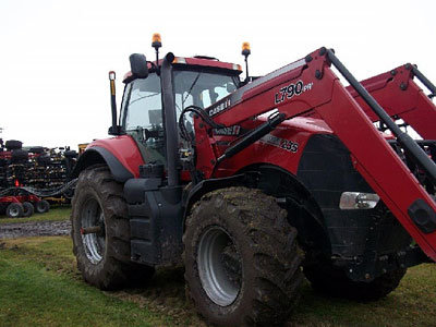 2011 CASE MAG235 in Moosomin,