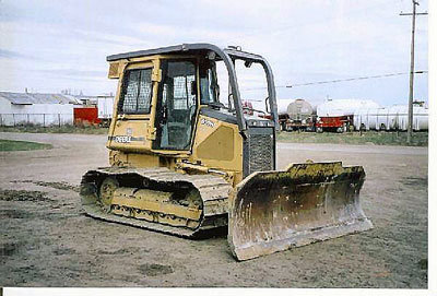 2000 JOHN DEERE 650H LGP